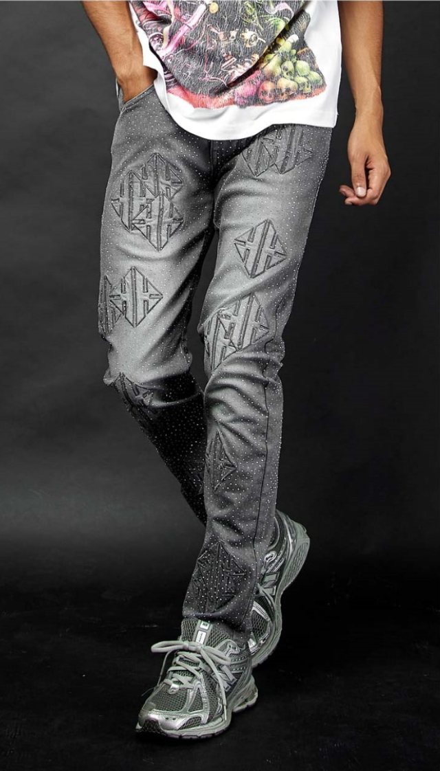 Patch and Rhinestone Skinny Jeans - Grey