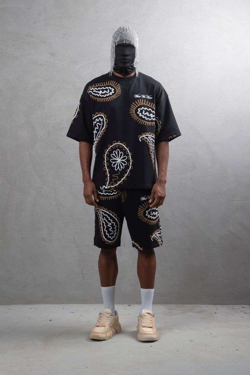 What We Wear Shorts - Black