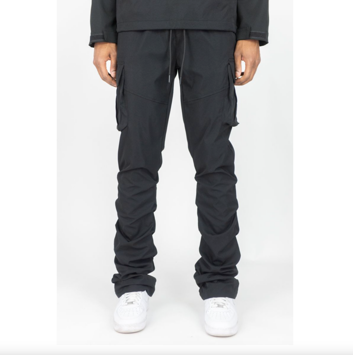 100-422 Solid Nylon Stacked Cargo Pants - Black