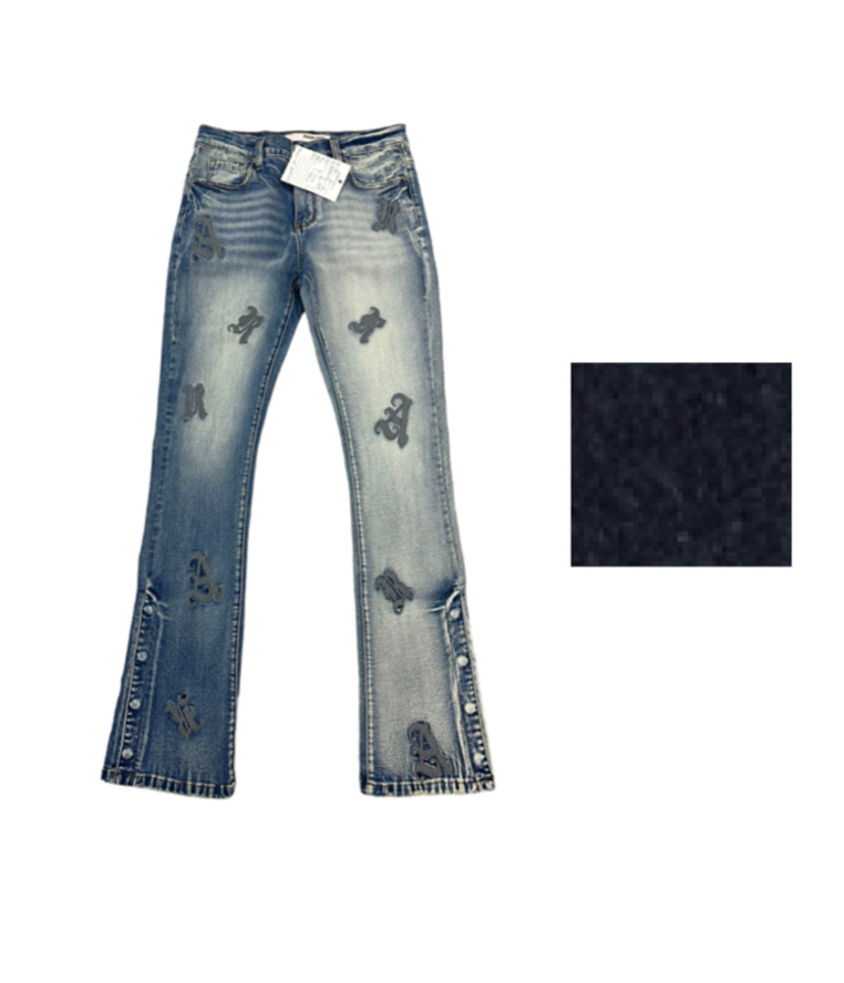 Riped Stacked Armr Logo Jeans - Black