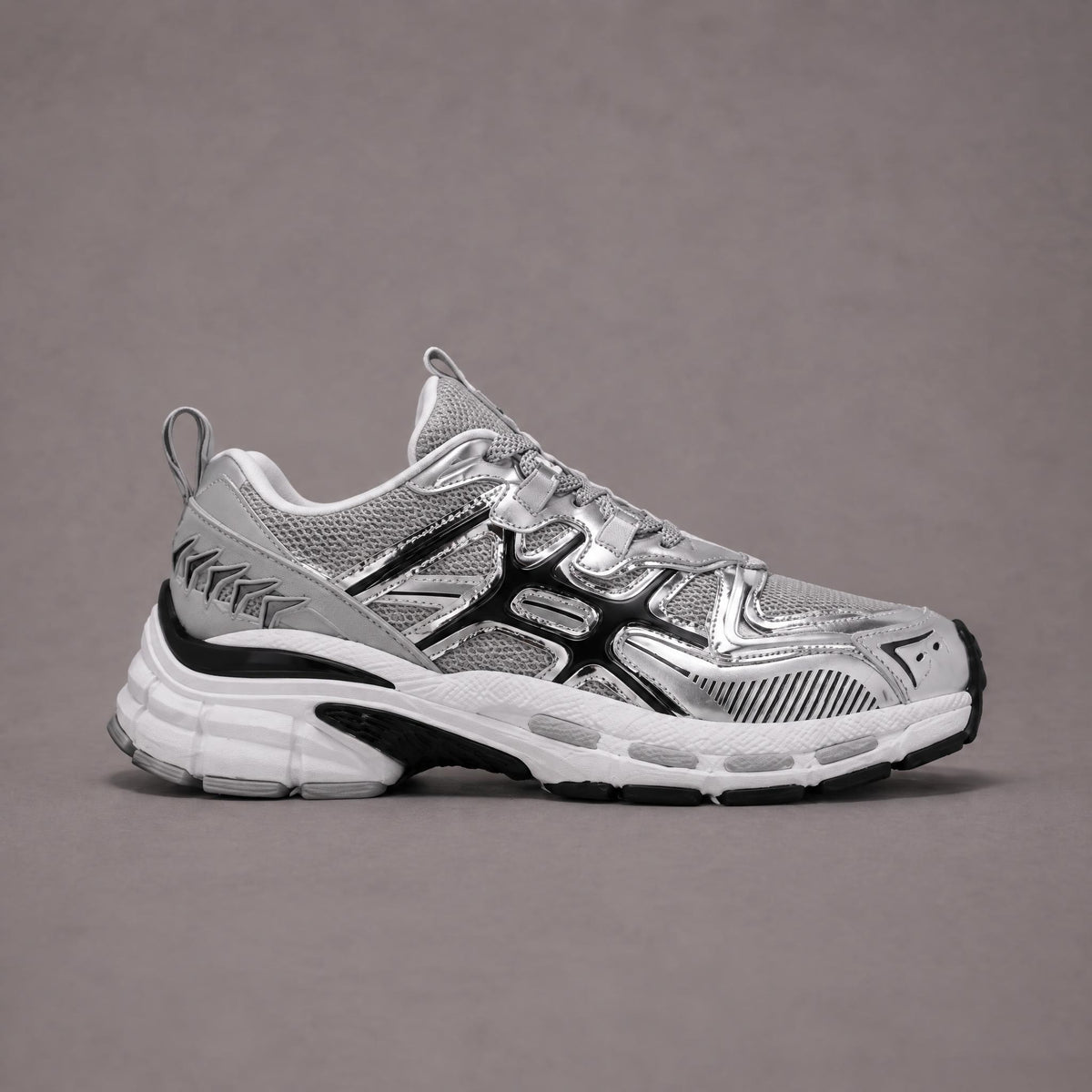 Exceed Sneaker - Light Grey/Silver