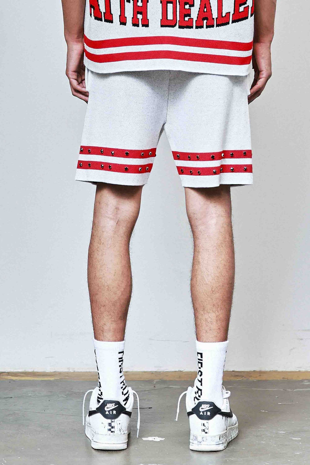 FAITH DEALER SWEATER SHORTS