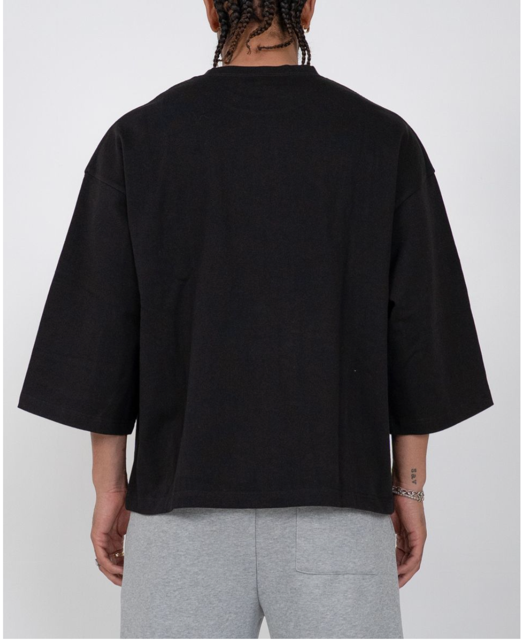 Quarter Sleeve Tee - Black