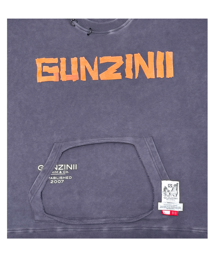 Gunzinii Kangaroo Tee - Charcoal