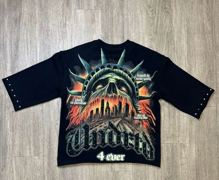 Highly Undrd Liberty Crop Fit Tee - Black