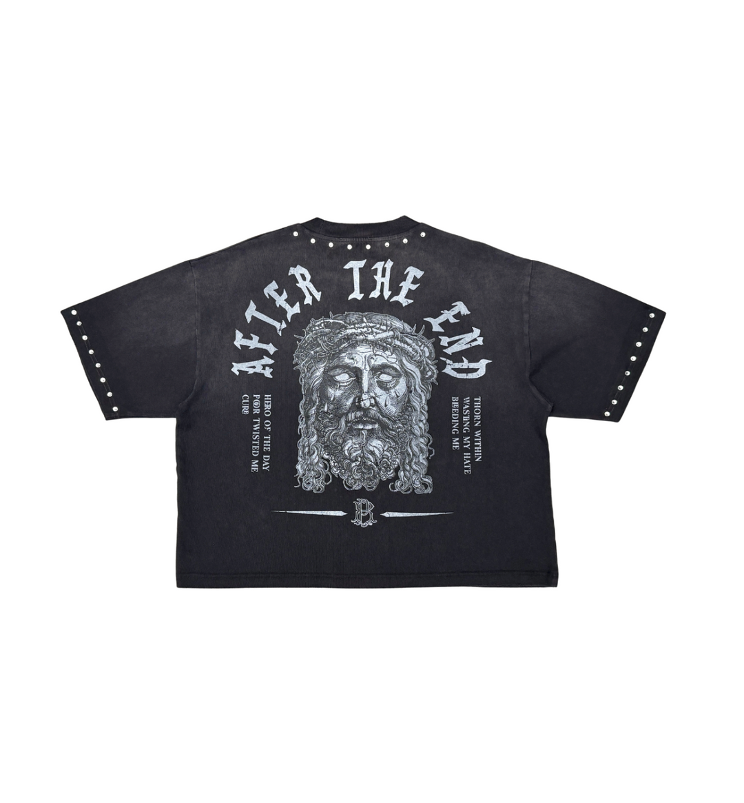 NO FAITH BOXY TEE W/ RHINESTONE DETAIL