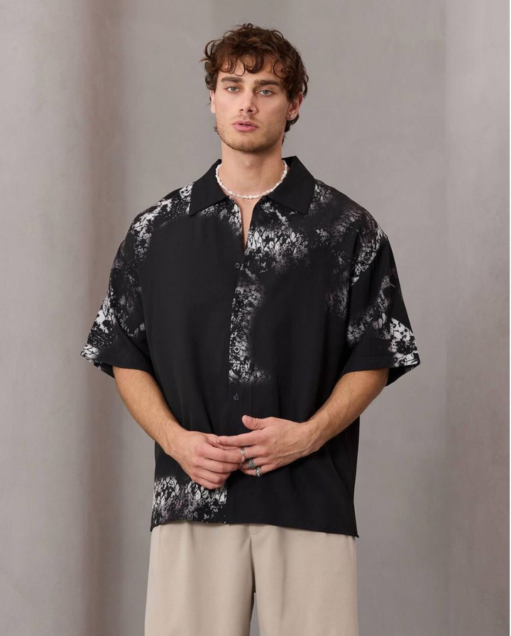 Hidden Truth Button Up - Black