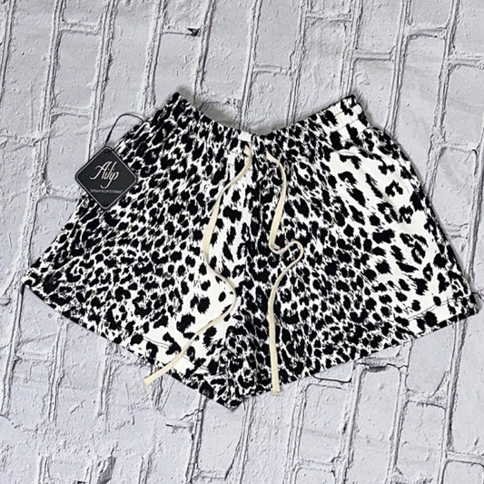 Ailip - Cheetah Print Black & White