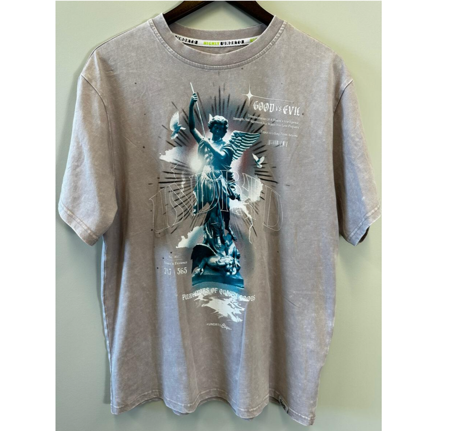 UNDRTD 4114 Taupe Good Vs Evil T-Shirt