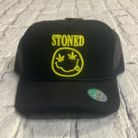 MUM 2224 black w/ yellow stoned happy hat